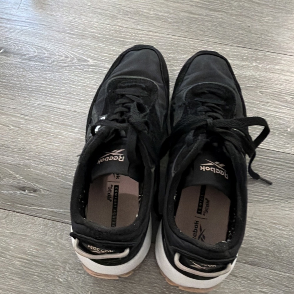 Reebok Galaxy 10 Black White Men's Athletic Shoes FFR0122S05